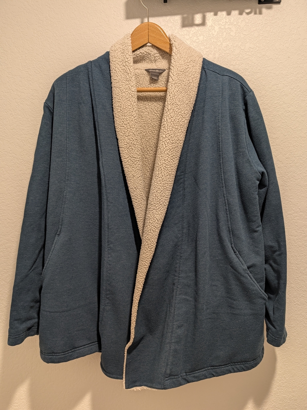 Eddie Bauer Women's Sherpa Lined Open Front Cardigan Blue Large
